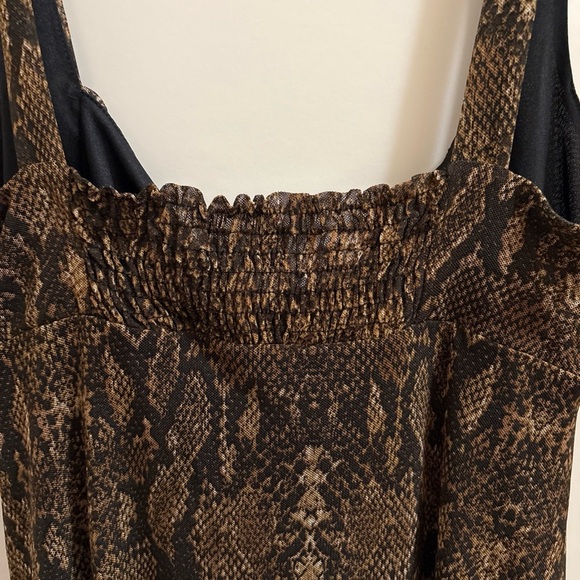 Urban Outfitters UO Anya Mesh Mini Dress in Snake Skin Print Size Large - Picture 4 of 5